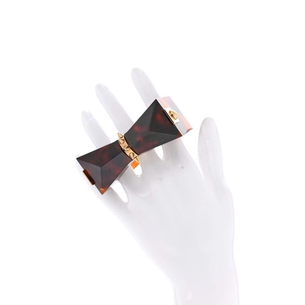 Louis Vuitton Spiky Bow Cuff Tortoise Bracelet Beautiful!! RARE - Picture 5 of 15